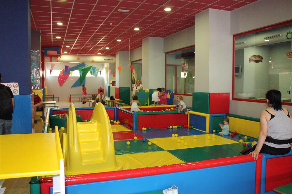 Apartamentos Marina D'Or Beach أوروبيسا ذيل مار المظهر الخارجي الصورة